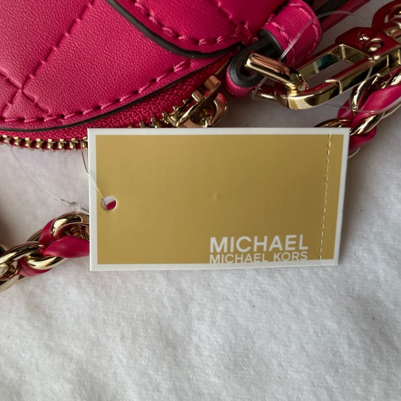 NWT Michael Kors Crossbody Handbag. - Picture 8 of 10